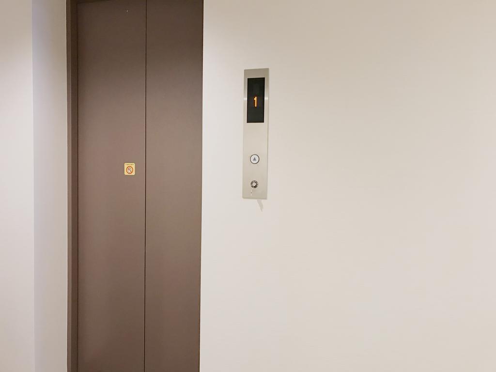 Hotel Saikou à Ōsaka Extérieur photo